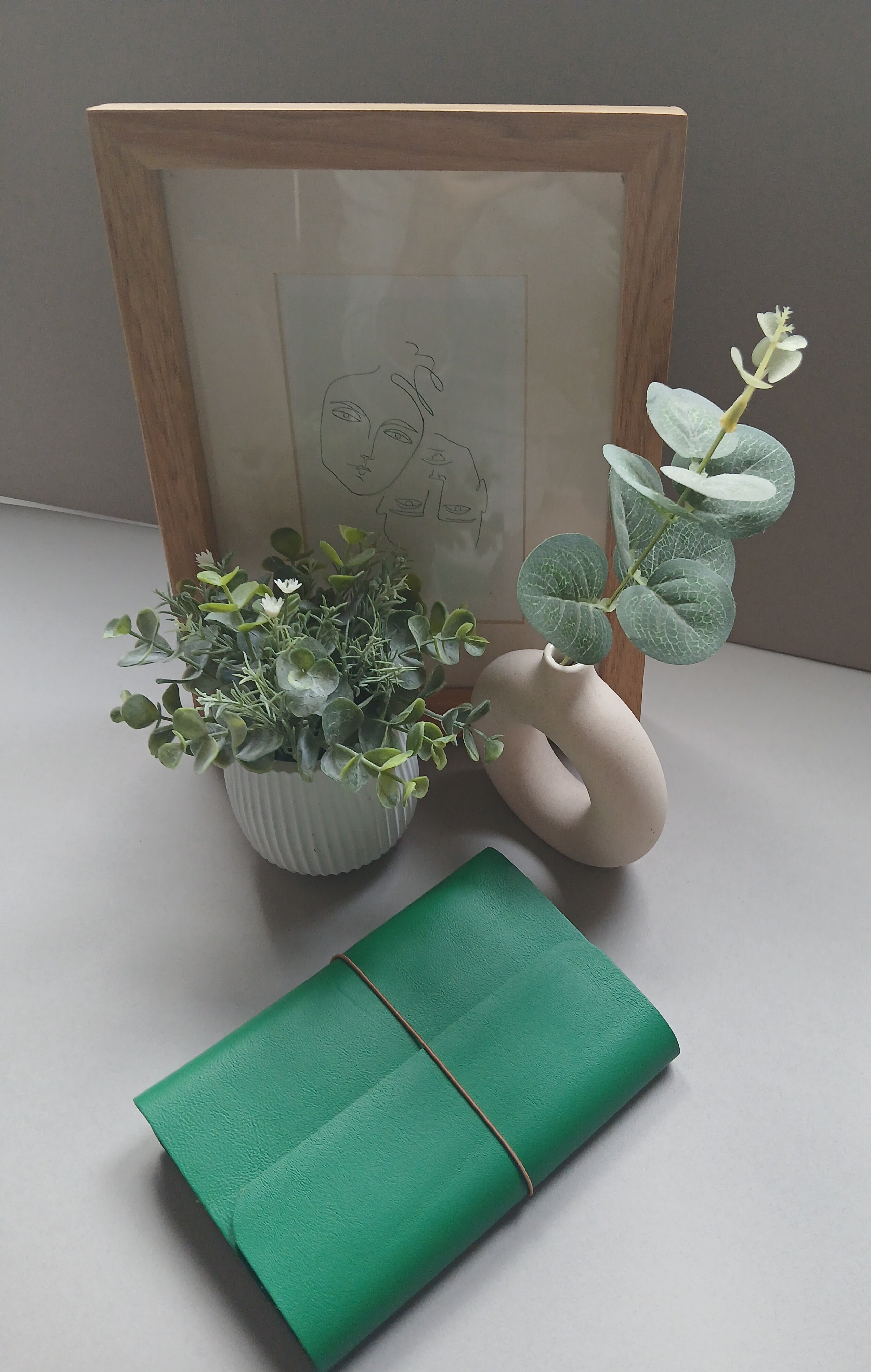 Midori de piel color verde